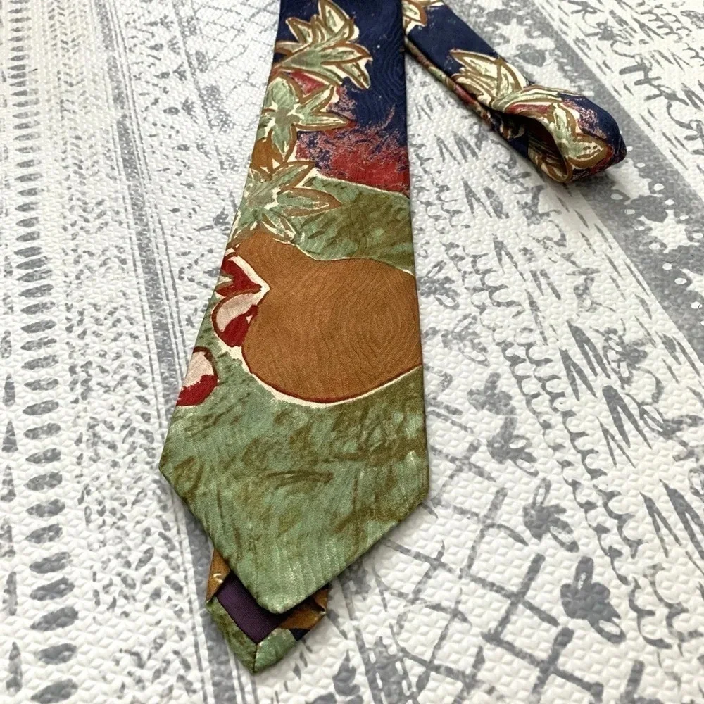 🌸clearance Guy Laroche vintage silk tie - Picture 2 of 3